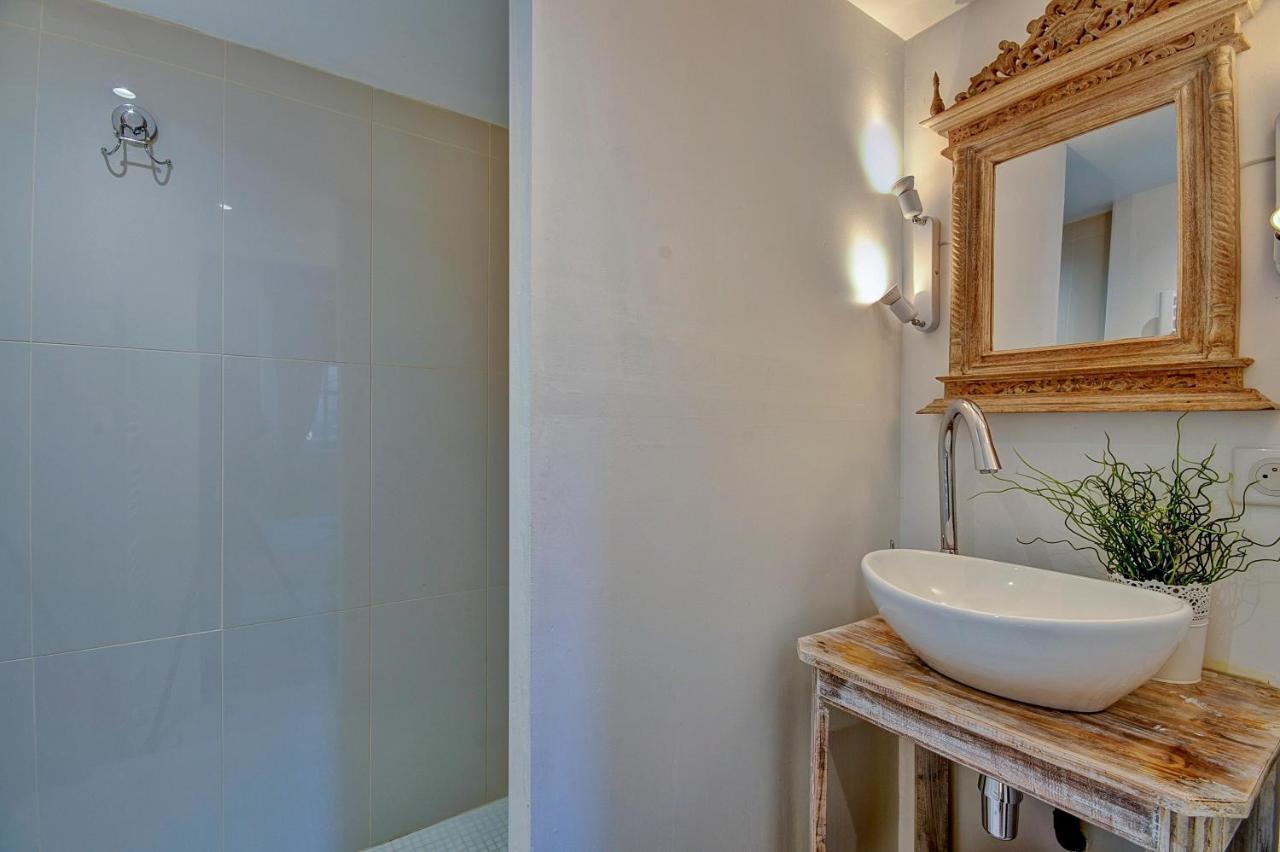 Le Secret De Bacchus By Cocoonr Apartment Bordeaux Exterior photo